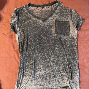 FOX women’s distressed tee